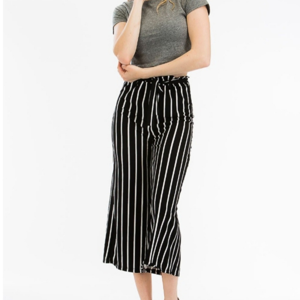 Black and white stripe culottes